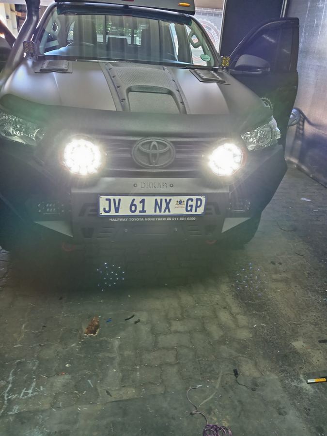 Accessory Zone 4x4 Centre fitment work, photo 43