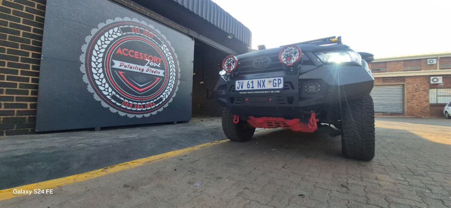 Accessory Zone 4x4 Centre fitment work, photo 56