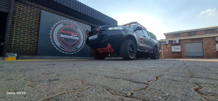 Accessory Zone 4x4 Centre fitment work, photo 57