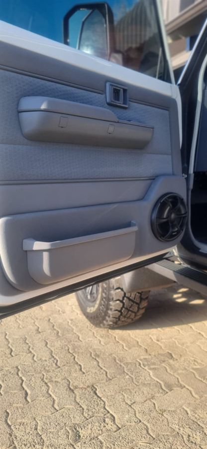 Accessory Zone 4x4 Centre fitment work, photo 78