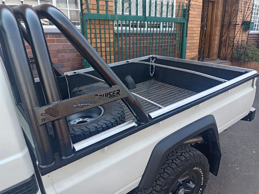 Accessory Zone 4x4 Centre fitment work, photo 97