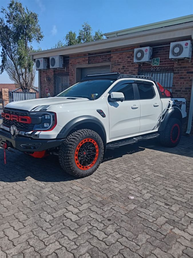 Accessory Zone 4x4 Centre fitment work, photo 123