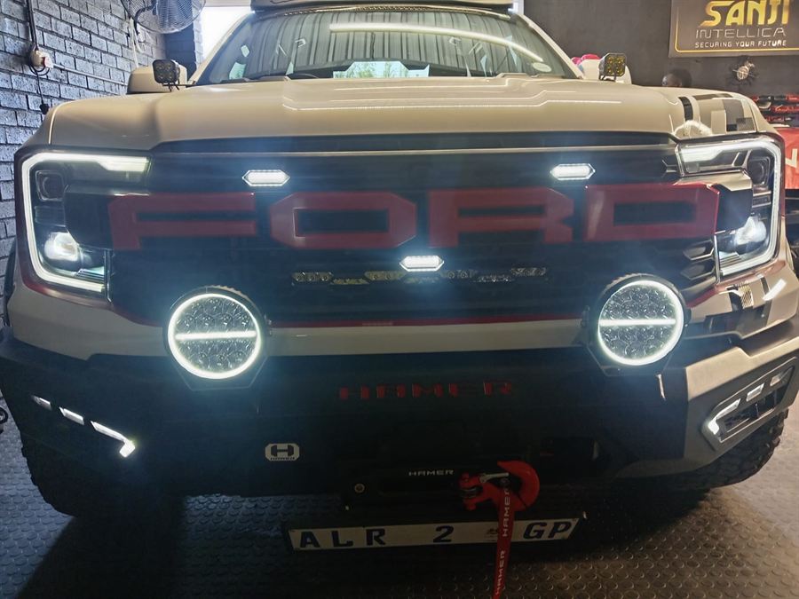 Accessory Zone 4x4 Centre fitment work, photo 128