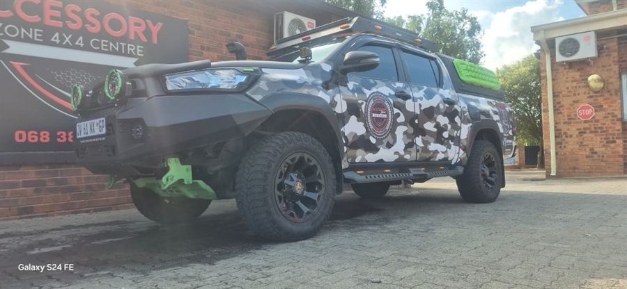 Accessory Zone 4x4 Centre fitment work, photo 168