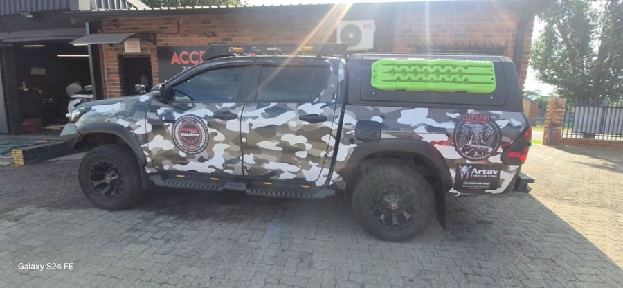 Accessory Zone 4x4 Centre fitment work, photo 171