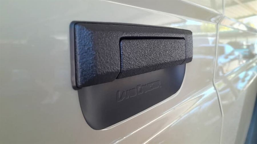 Accessory Zone 4x4 Centre fitment work, photo 188