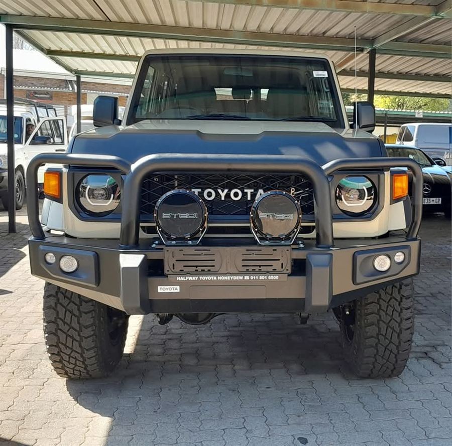 Accessory Zone 4x4 Centre fitment work, photo 192