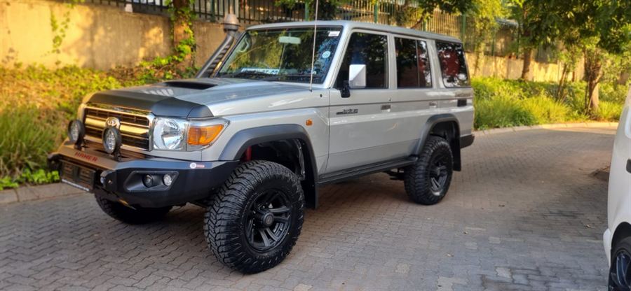 Accessory Zone 4x4 Centre fitment work, photo 219