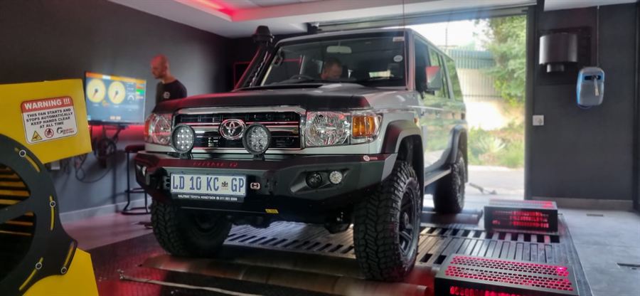 Accessory Zone 4x4 Centre fitment work, photo 226