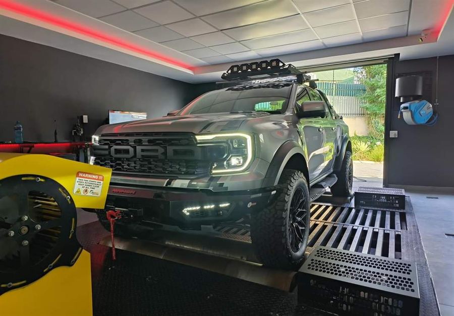 Accessory Zone 4x4 Centre fitment work, photo 233