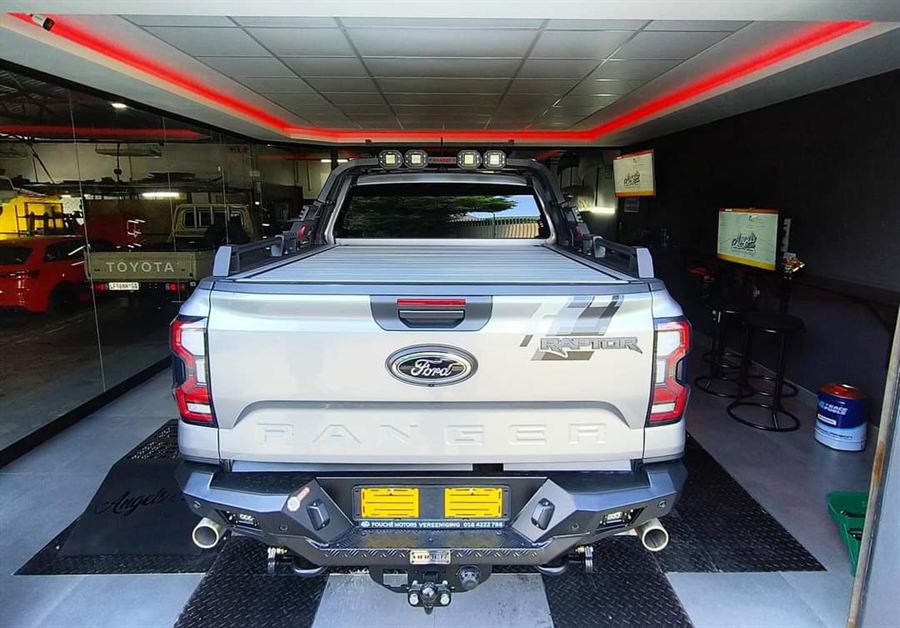 Accessory Zone 4x4 Centre fitment work, photo 235
